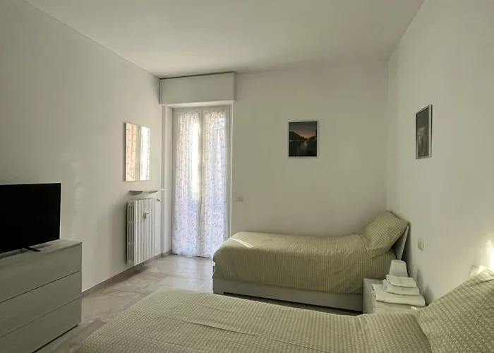 Esmeralda Apartment Milan